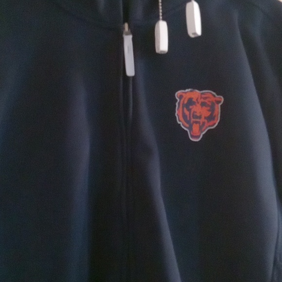 NFL Bears hooded sweatshirt - Picture 2 of 4